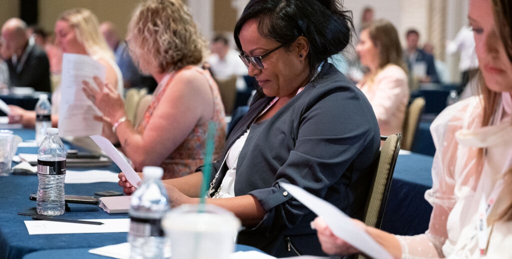IFDA Drives The Industry Forward 5 members reading reports